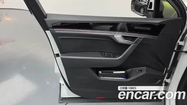 Volkswagen Touareg 2021 — Şəkil 9/35