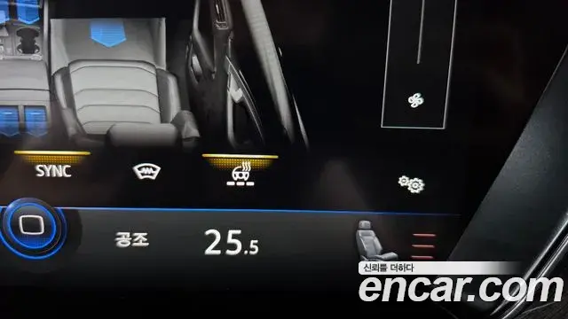 Volkswagen Touareg 2021 — Şəkil 19/35
