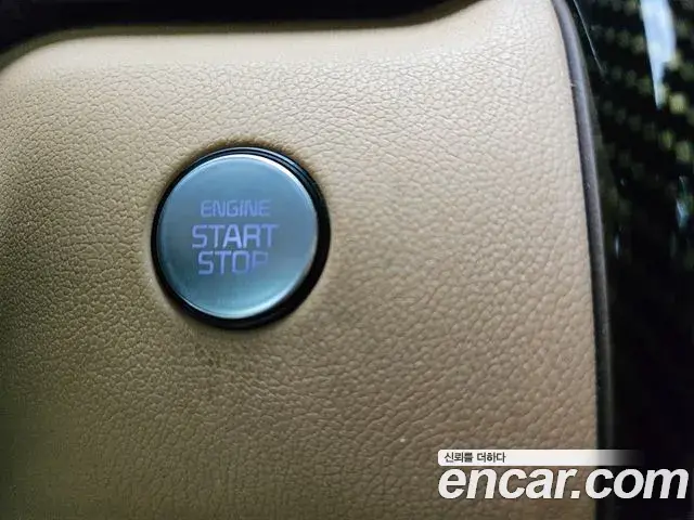 Kia Sorento 2022 — Фото 16/20