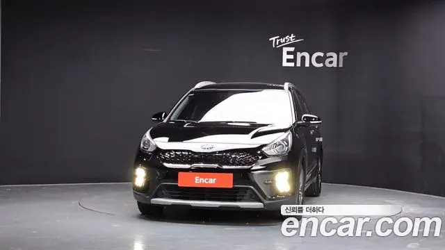 Kia Niro 2019 — Фото 3/20