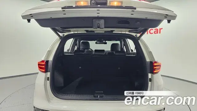 Kia Sportage The Bold 2021 — Фото 20/20