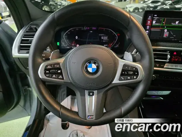 BMW X4 2024 — Фото 15/20