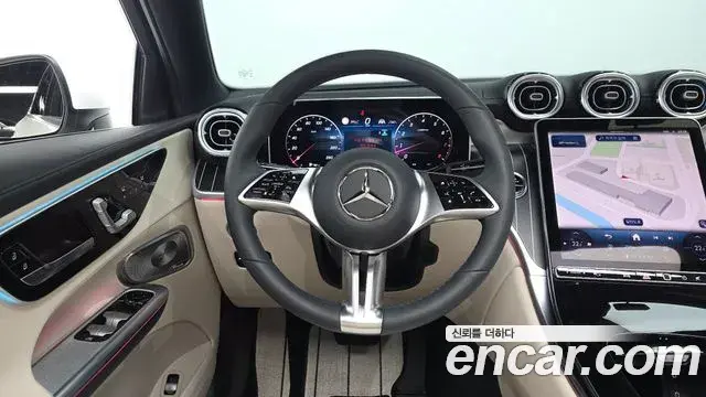 Mercedes-Benz GLC-Class 2025 — Фото 12/20