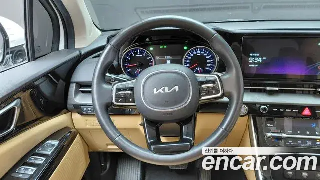 Kia Carnival 2023 — Фото 14/20