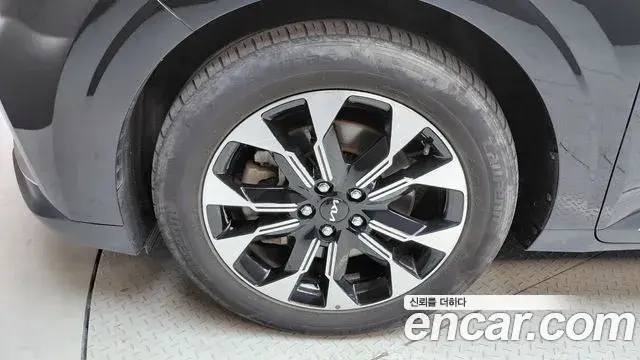 Kia Carnival 2021 — Photo 5/20