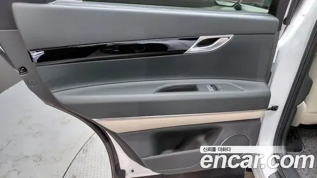 Genesis GV80 2024 — ფოტო 13/30