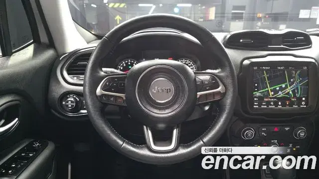 Jeep Renegade 2021 — Фото 13/20