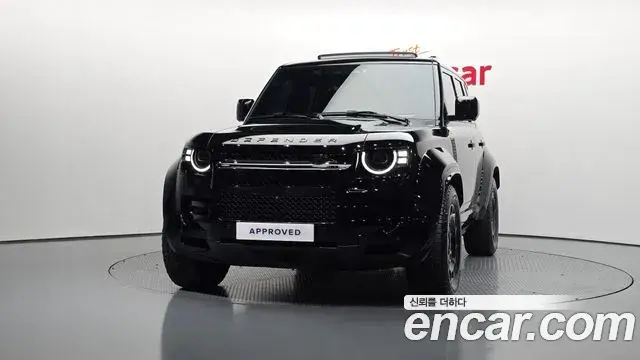 Land Rover Defender 2026 — Фото 3/20