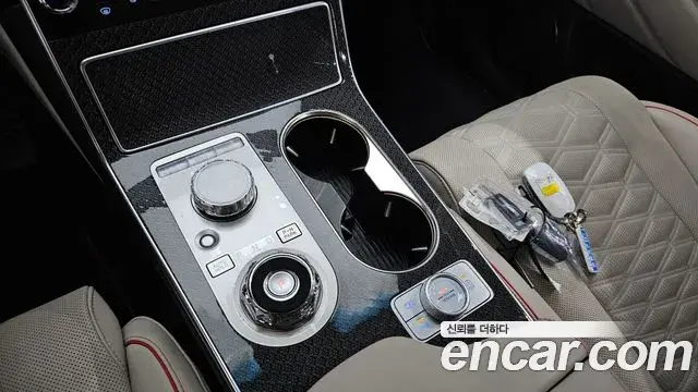 Genesis GV80 Coupe 2024 — Фото 9/20