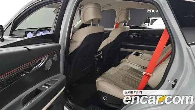 Genesis GV80 Coupe 2024 — Фото 12/20