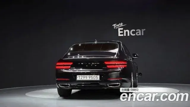 Genesis Electrified G80 2020 — Photo 4/20