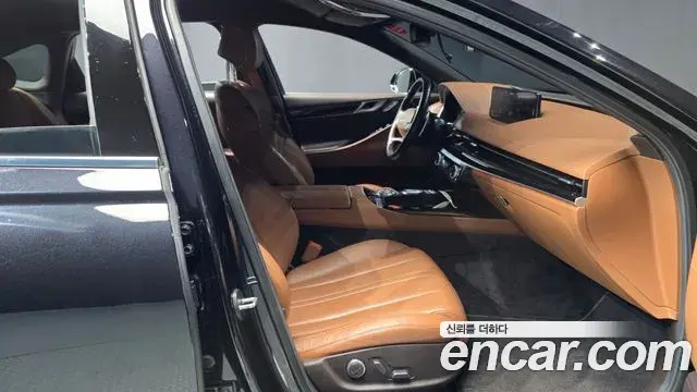 Genesis Electrified G80 2020 — Photo 11/20