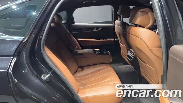 Genesis Electrified G80 2020 — Photo 12/20