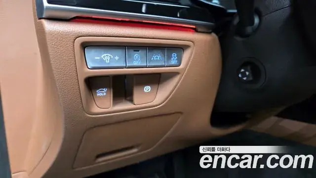 Genesis Electrified G80 2020 — Photo 17/20