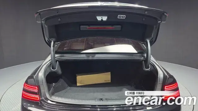 Genesis Electrified G80 2020 — Photo 20/20