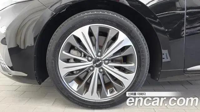 Kia K8 2021 — Photo 5/20