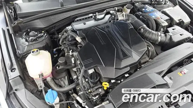 Kia K8 2021 — Photo 6/20