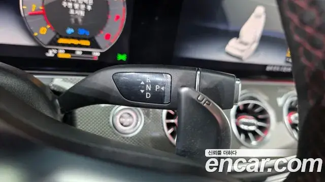 Mercedes-Benz E-Class 2020 — Фото 9/20