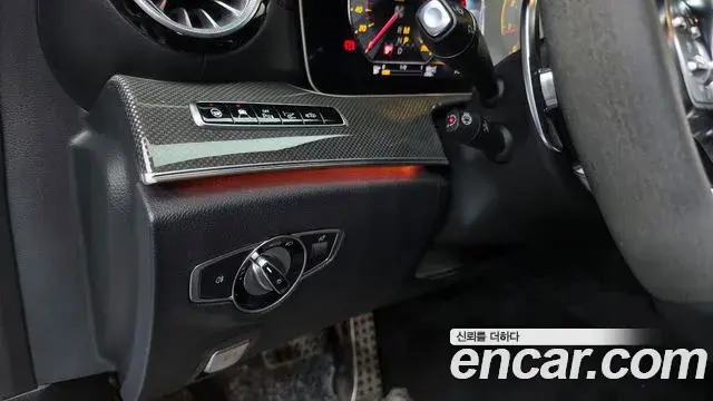Mercedes-Benz E-Class 2020 — Фото 18/20