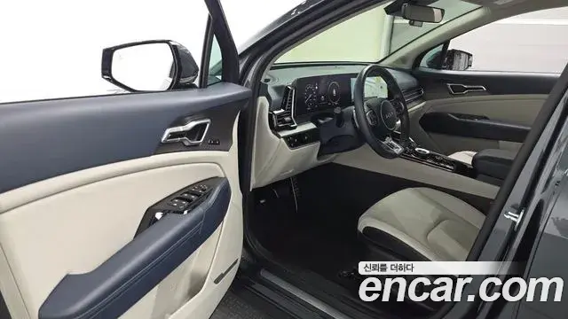 Kia Sportage 2022 — Фото 10/20