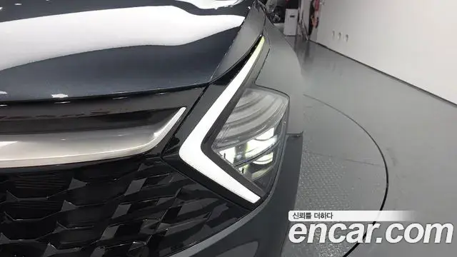 Kia Sportage 2022 — Şəkil 4/30