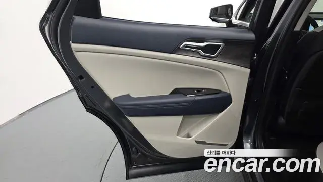 Kia Sportage 2022 — Şəkil 9/30
