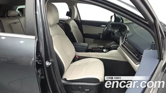 Kia Sportage 2022 — Şəkil 18/30