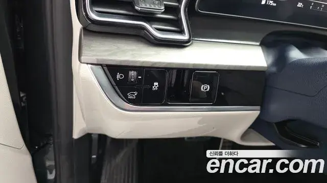 Kia Sportage 2022 — Şəkil 12/30