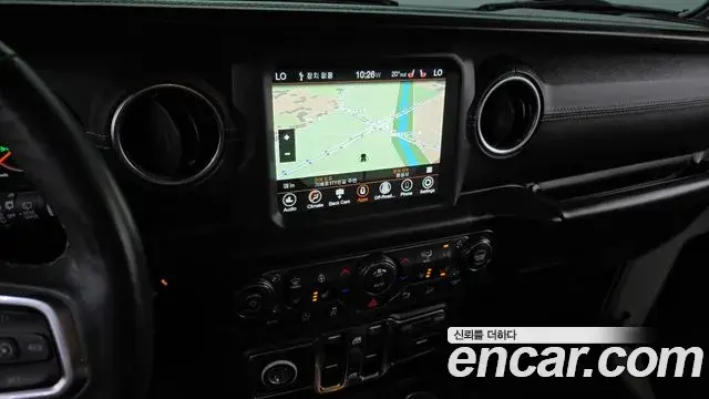 Jeep Wrangler 2019 — Фото 12/20