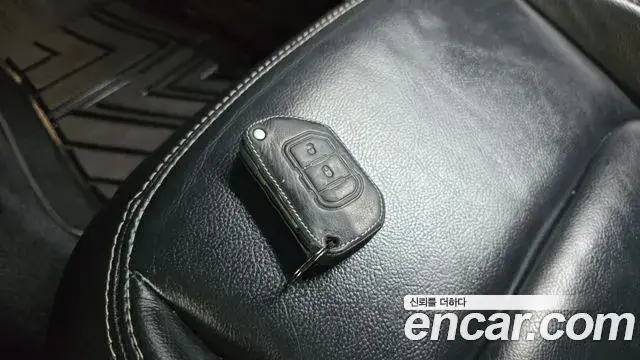 Jeep Wrangler 2019 — Фото 15/20