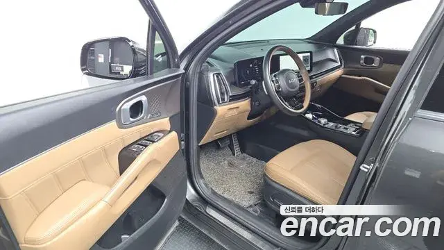 Kia Sorento 2024 — Фото 10/20
