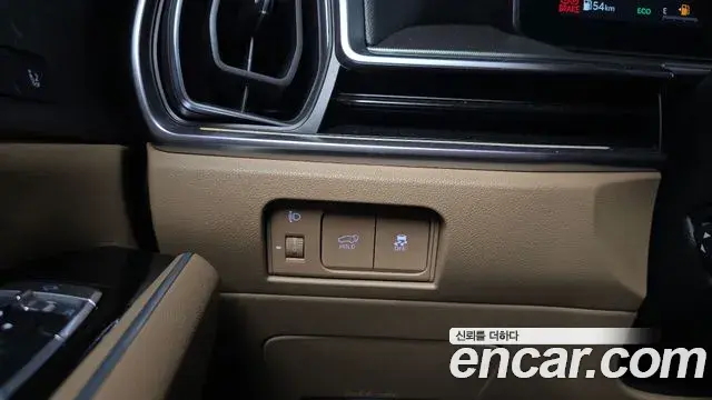Kia Sorento 2024 — Фото 17/20