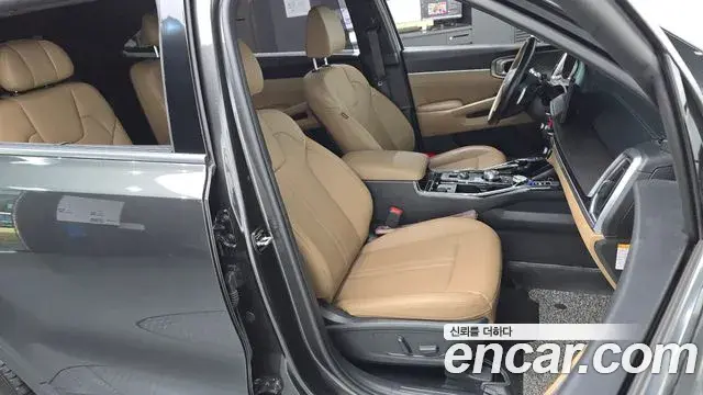 Kia Sorento 2024 — Photo 20/31
