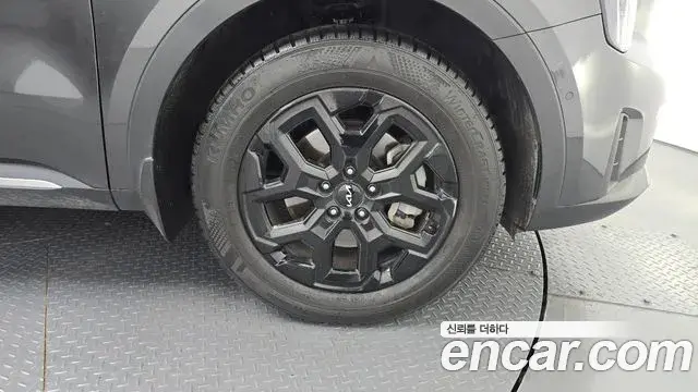 Kia Sorento 2024 — Photo 9/31