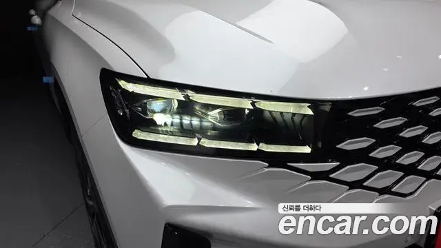 Renault Samsung Grand Koleos 2024 — Photo 13/35