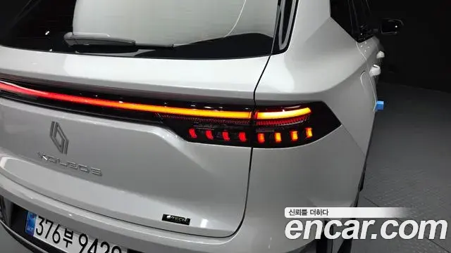 Renault Samsung Grand Koleos 2024 — Photo 27/35