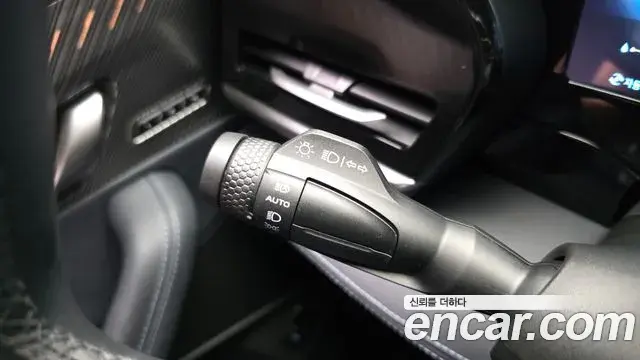 Renault Samsung Grand Koleos 2024 — Photo 29/35