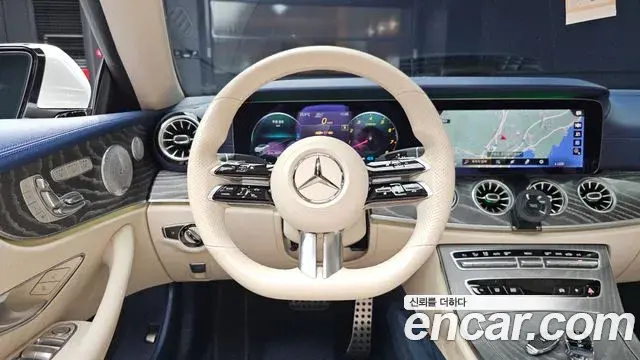 Mercedes-Benz E-Class 2021 — Фото 13/20