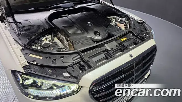 Mercedes-Benz S-Class 2022 — Фото 6/20