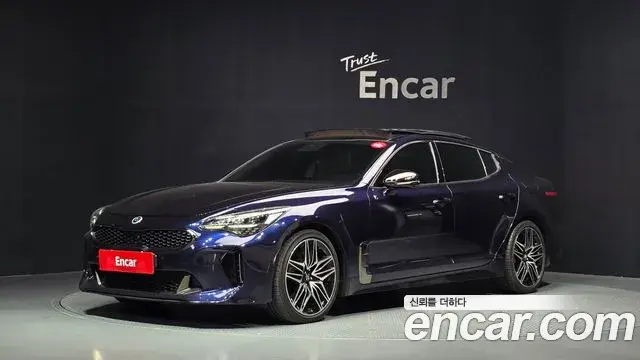 Kia Stinger 2020 — Фото 1/20
