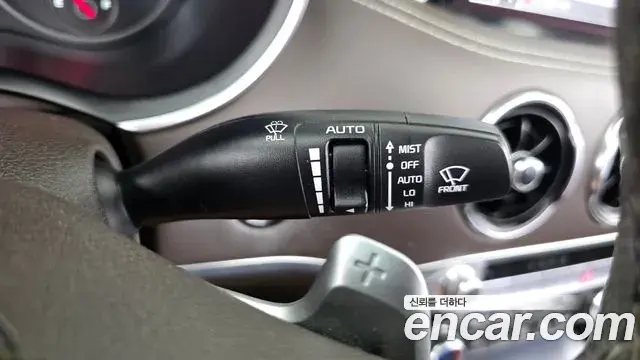 Kia Stinger Meister 2020 — Şəkil 9/36