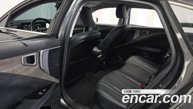 Kia K8 2022 — Şəkil 2/33