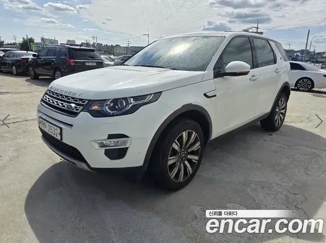Land Rover Discovery Sport 2018 — Şəkil 6/10