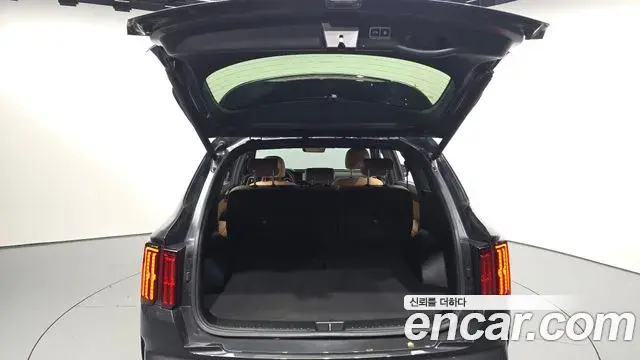 Kia Sorento 2022 — Фото 20/20