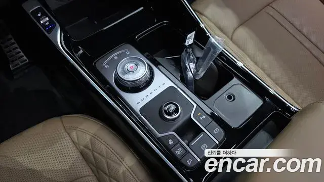 Kia Sorento 2024 — Photo 9/20