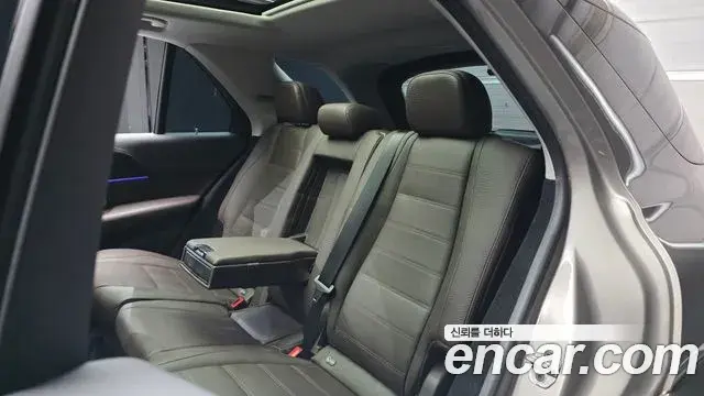 Mercedes-Benz GLE-Class 2023 — ფოტო 12/20