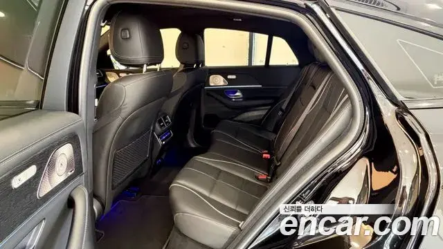 Mercedes-Benz GLE-Class 2026 — Фото 13/17