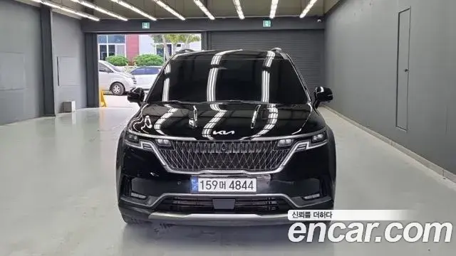 Kia Carnival 2022 — Фото 2/18