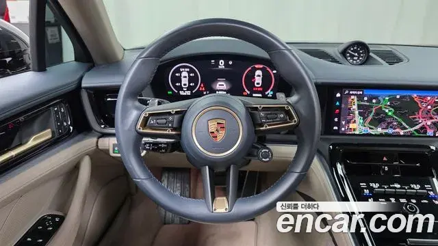 Porsche Panamera 2024 — Фото 15/20