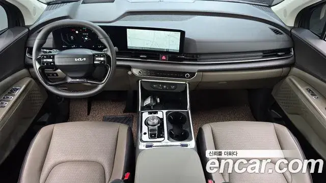 Kia Carnival 2024 — Photo 7/20
